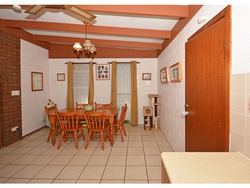 33 Honiton Street, Torquay QLD 4655