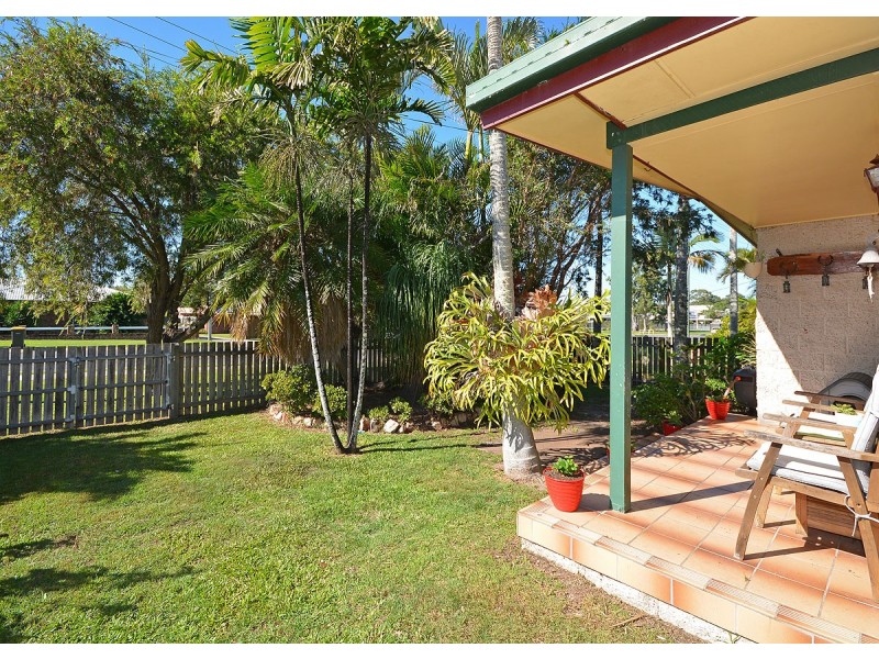 33 Honiton Street, Torquay QLD 4655