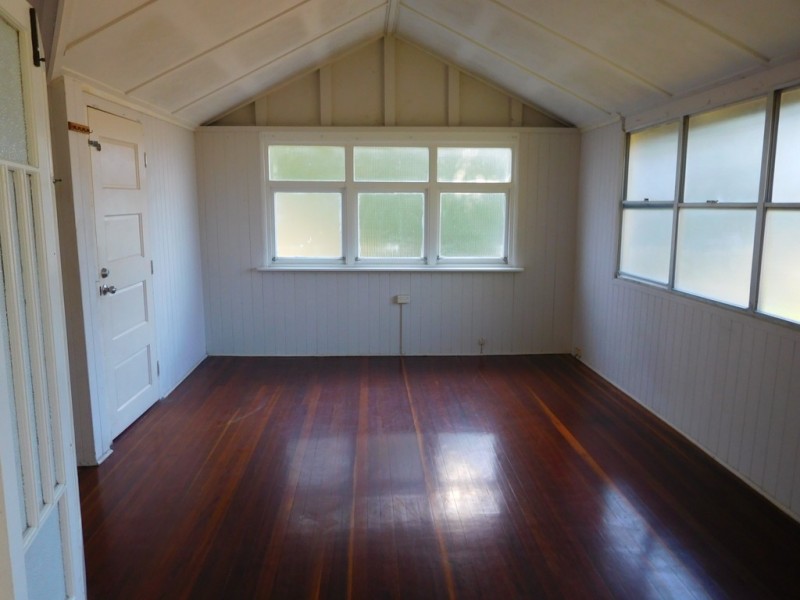 21 HIBISCUS, Urangan QLD 4655