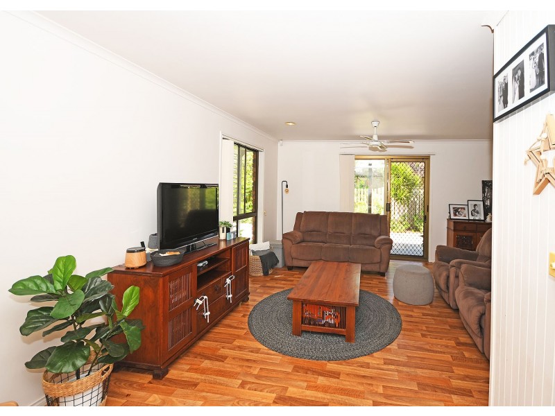 11 Granada Court, Point Vernon QLD 4655