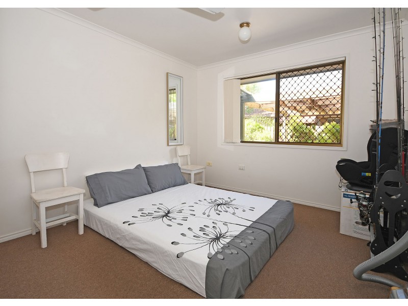 11 Granada Court, Point Vernon QLD 4655