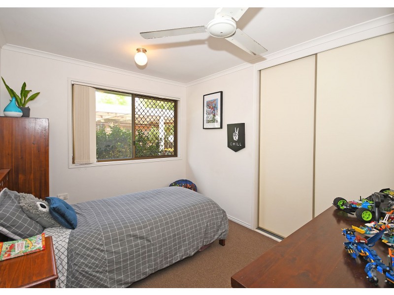 11 Granada Court, Point Vernon QLD 4655
