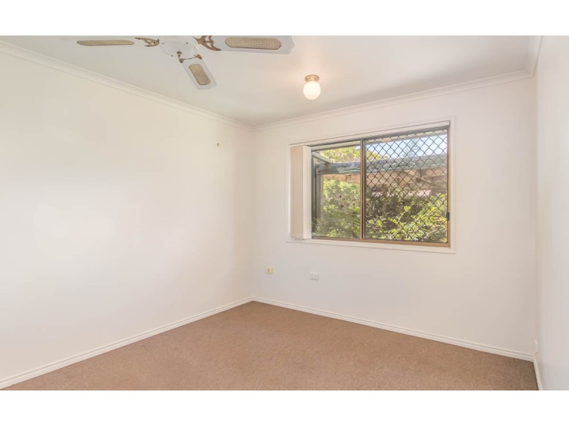 11 Granada Court, Point Vernon QLD 4655