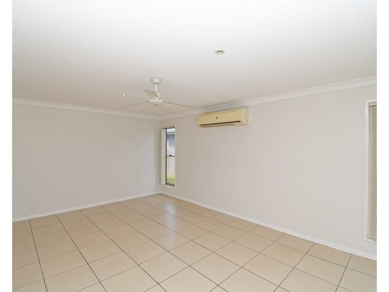 4 Aqua Court, Toogoom QLD 4655