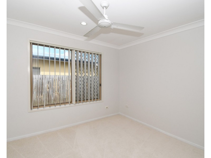 4 Aqua Court, Toogoom QLD 4655