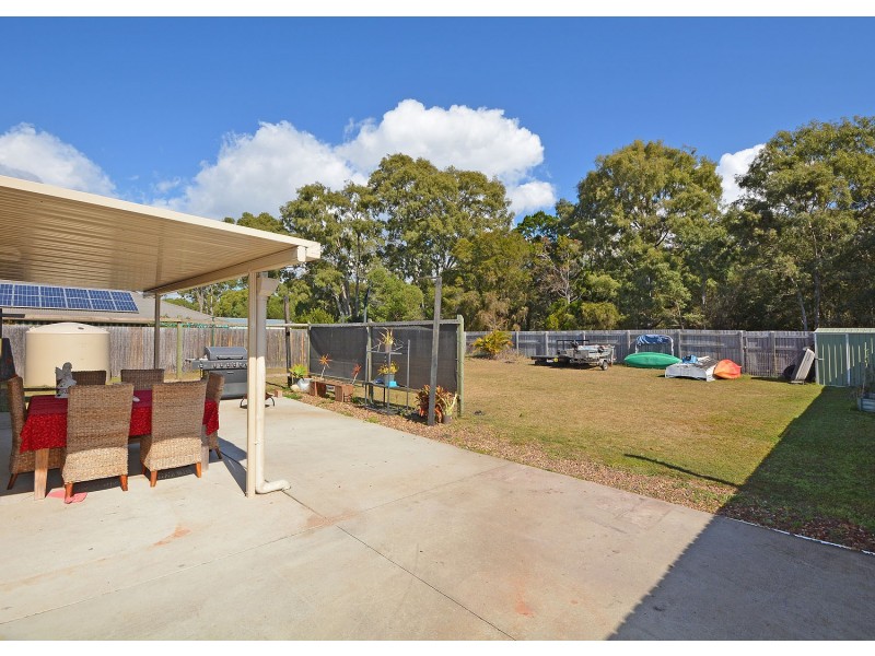 31 Sunny Way, Toogoom QLD 4655