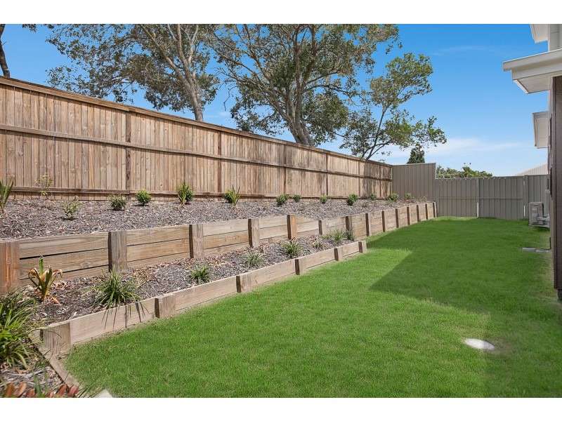 6/11 Mandi Court, Urraween QLD 4655
