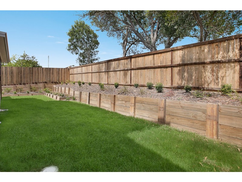 6/11 Mandi Court, Urraween QLD 4655