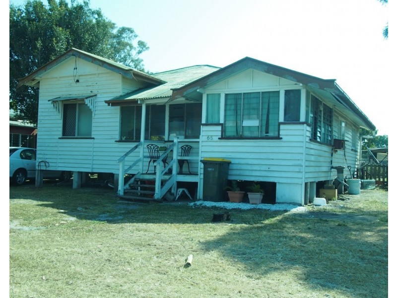 65 Beach Road, Pialba QLD 4655
