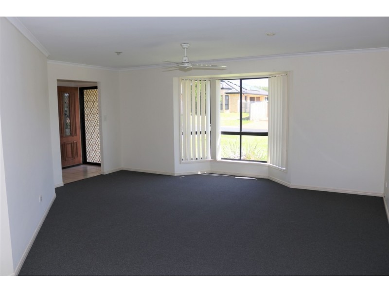 25 Heather Way, Urraween QLD 4655