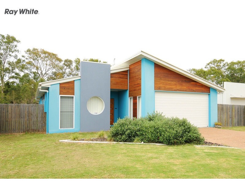 11 Brackish Court, Toogoom QLD 4655