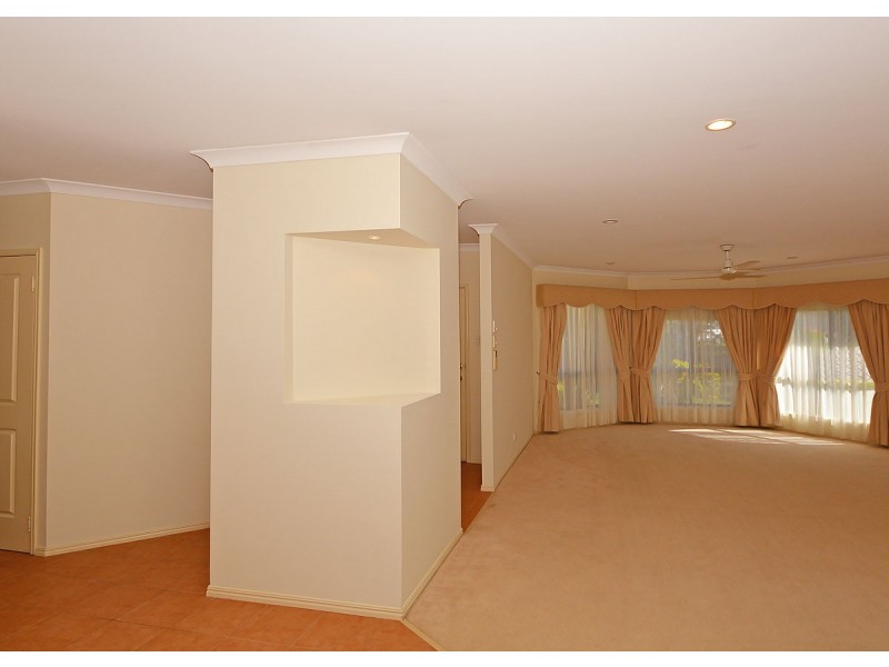 12 Rathdowne Court, Urraween QLD 4655