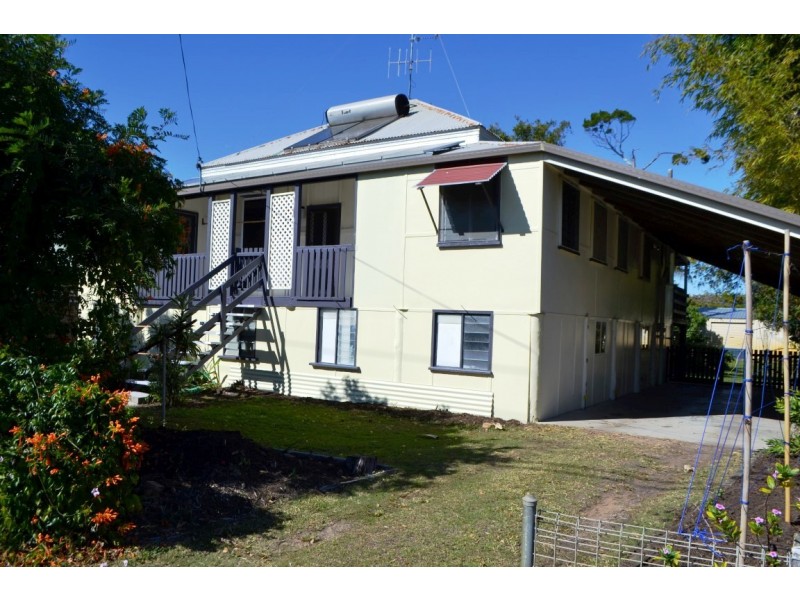 231 Cypress Street, Urangan QLD 4655