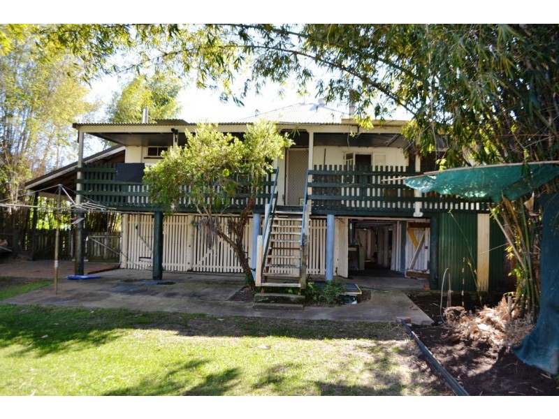 231 Cypress Street, Urangan QLD 4655