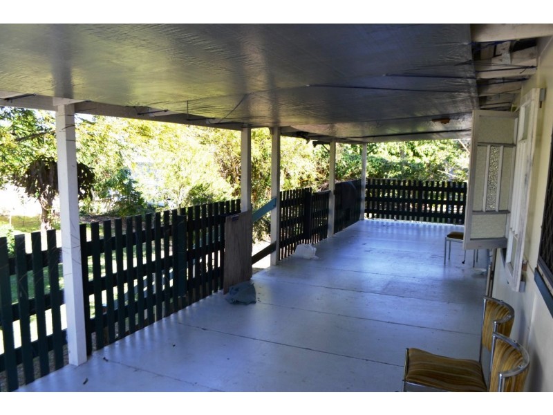 231 Cypress Street, Urangan QLD 4655