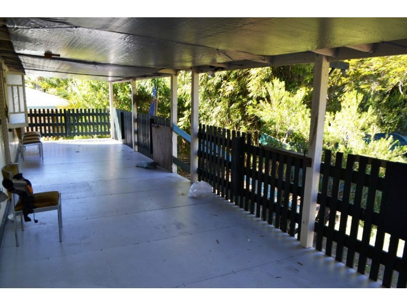 231 Cypress Street, Urangan QLD 4655