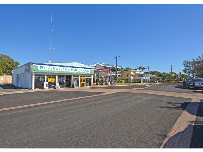 138 Esplanade, Woodgate QLD 4660