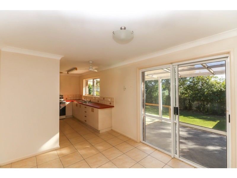 12 Waigani Avenue, Kawungan QLD 4655
