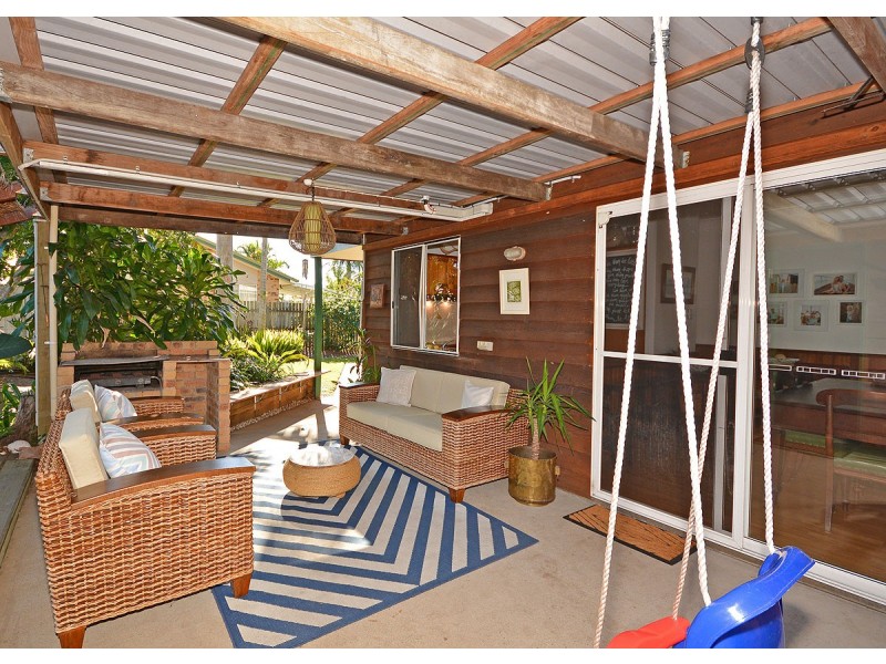 68A Urangan Street, Torquay QLD 4655