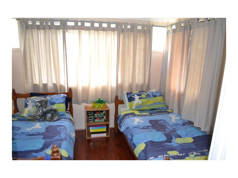 3 Pulgul Street, Urangan QLD 4655