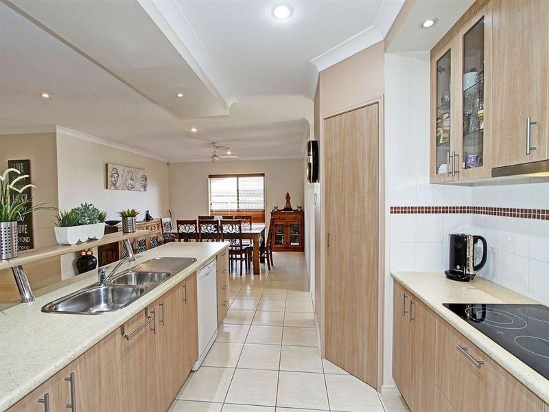 6 Maryborough Hervey Bay Road, Urraween QLD 4655