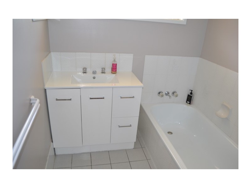 179 Dayman Street, Urangan QLD 4655