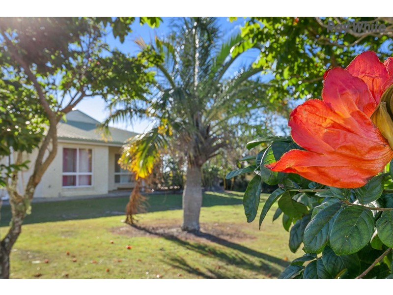 7 Regency Avenue, Urraween QLD 4655