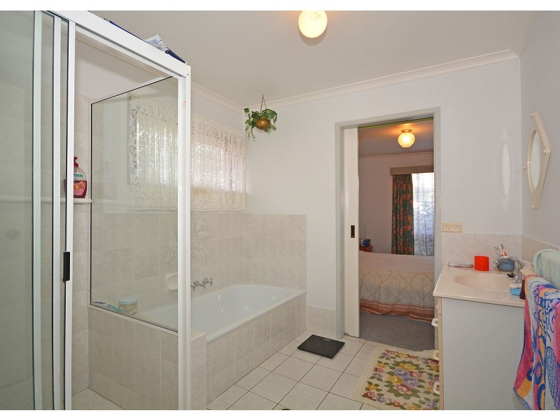59 Dover Street, Pialba QLD 4655