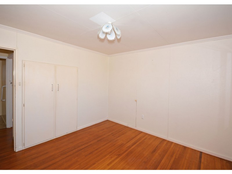 3 Mary Street, Scarness QLD 4655