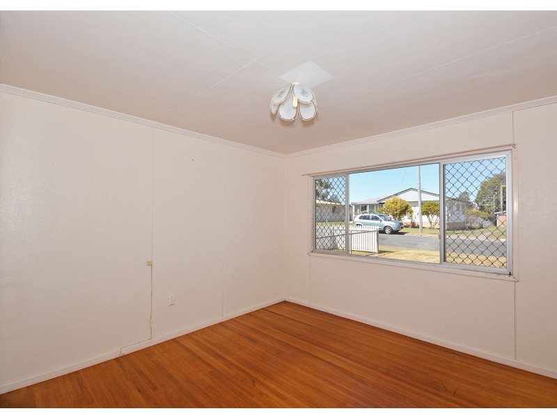 3 Mary Street, Scarness QLD 4655