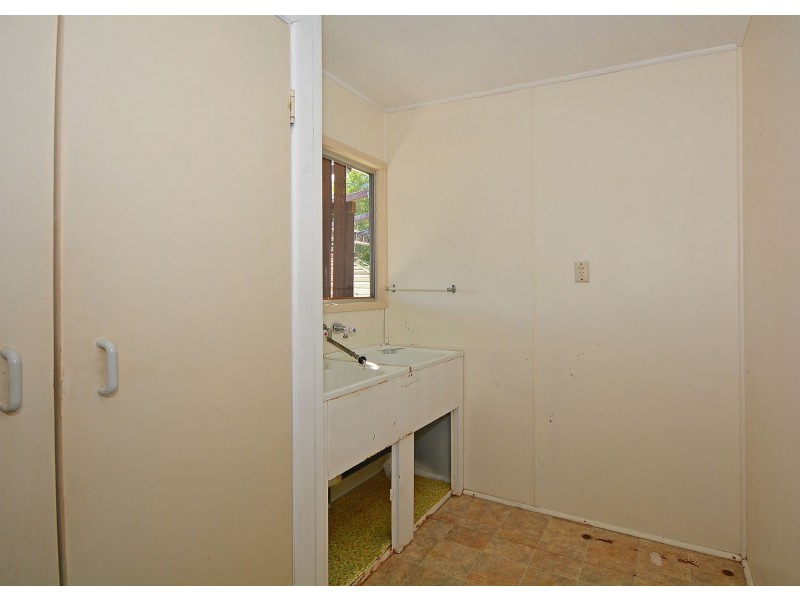 3 Mary Street, Scarness QLD 4655