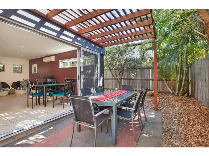 53/80 Moolyyir Street, Urangan QLD 4655