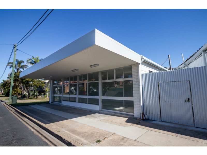 shop 3 – 470 Esplanade, Torquay QLD 4655