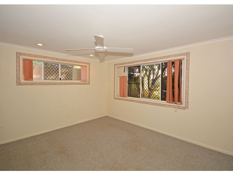 41 Kululu Crescent, Scarness QLD 4655