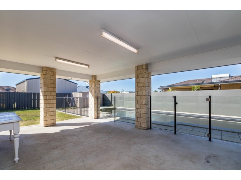 9 Lakeridge Drive, Dundowran QLD 4655