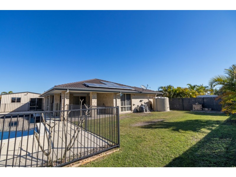 9 Lakeridge Drive, Dundowran QLD 4655