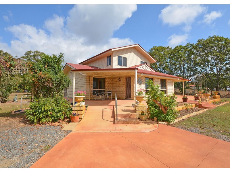 8 Moys Road, Booral QLD 4655