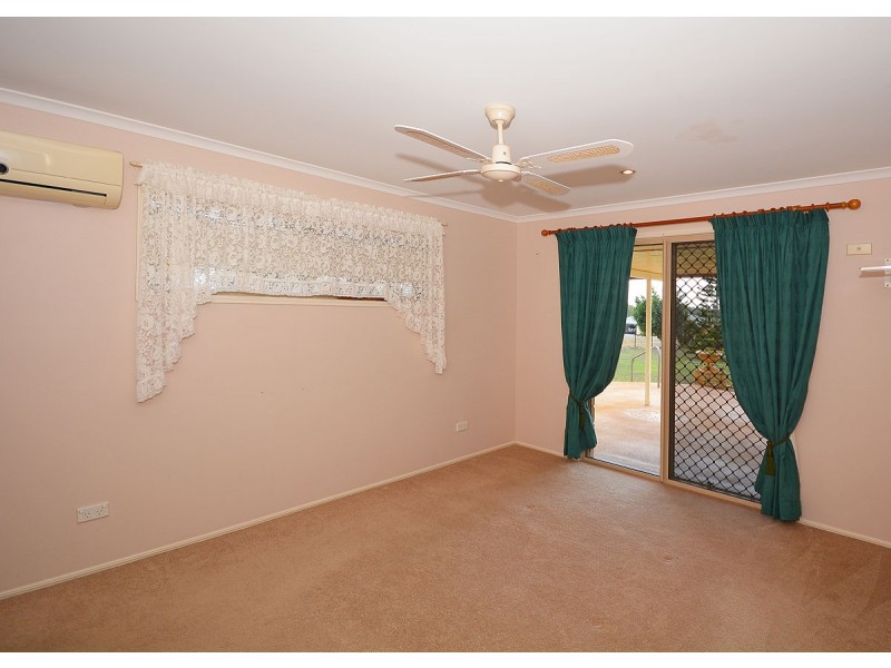 8 Moys Road, Booral QLD 4655