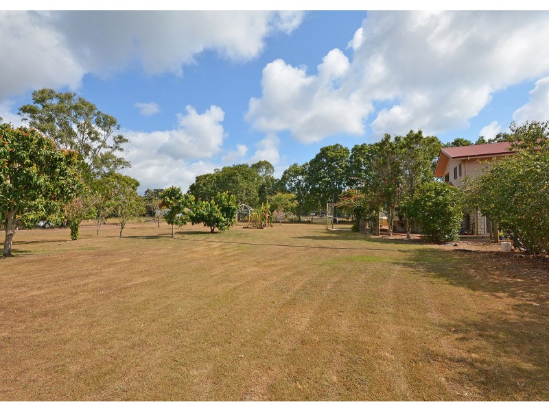 8 Moys Road, Booral QLD 4655