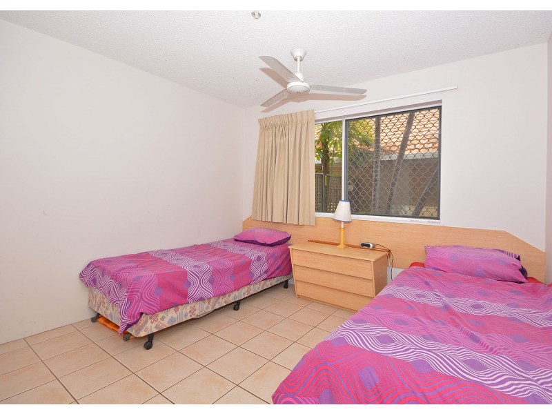 115/17 Buccaneer Drive, Urangan QLD 4655