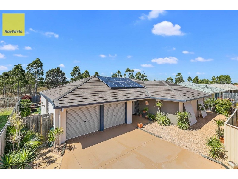 2/111 Ibis Boulevard, Eli Waters QLD 4655