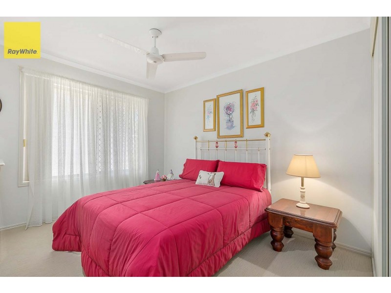 2/111 Ibis Boulevard, Eli Waters QLD 4655