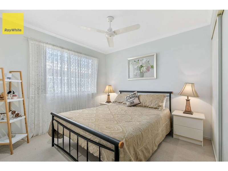 2/111 Ibis Boulevard, Eli Waters QLD 4655