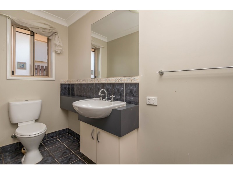 27 Jacobsen Outlook, Kawungan QLD 4655