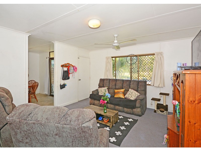 89 Pulgul Street, Urangan QLD 4655