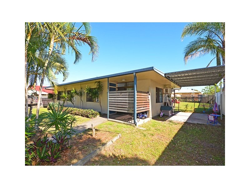 89 Pulgul Street, Urangan QLD 4655