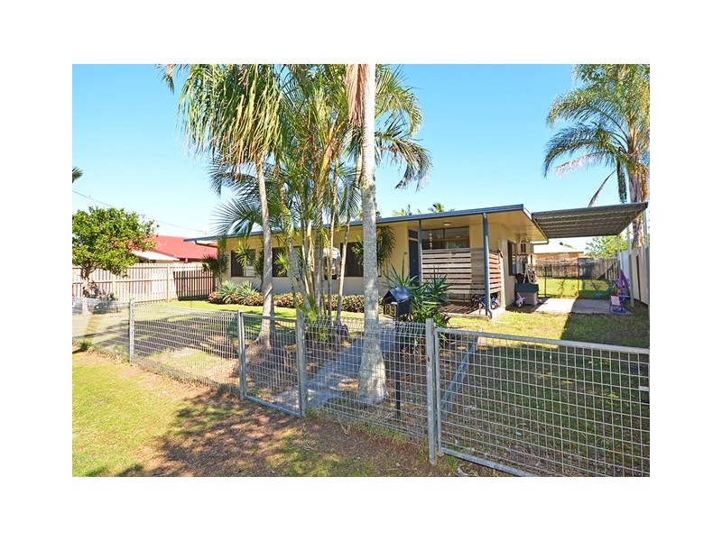 89 Pulgul Street, Urangan QLD 4655