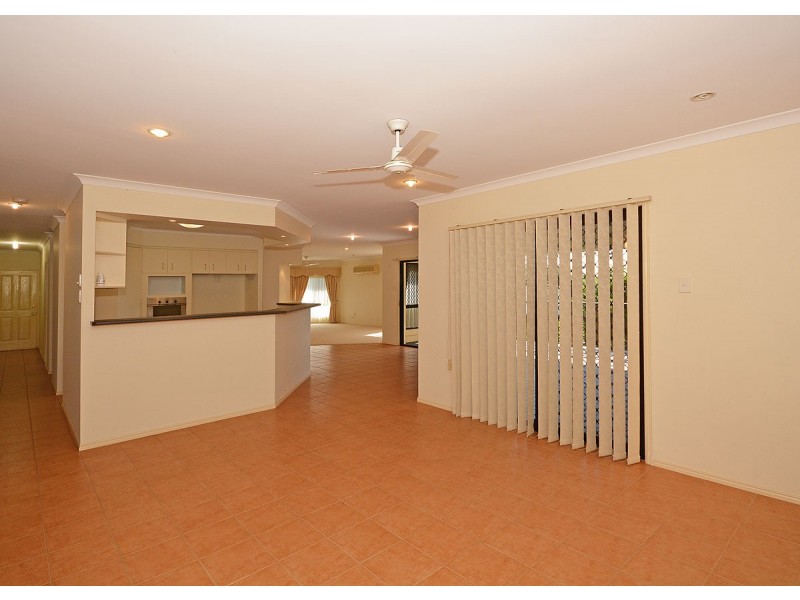 12 Rathdowne Court, Urraween QLD 4655