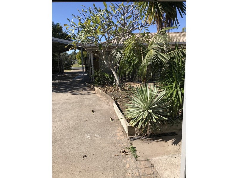 73 Ladbroke Crescent, Urangan QLD 4655