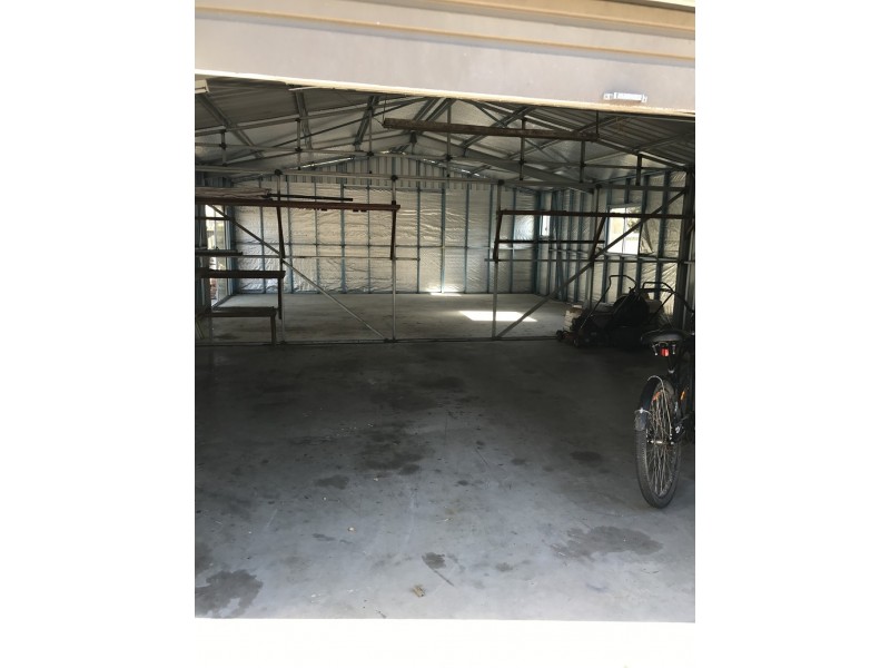 73 Ladbroke Crescent, Urangan QLD 4655